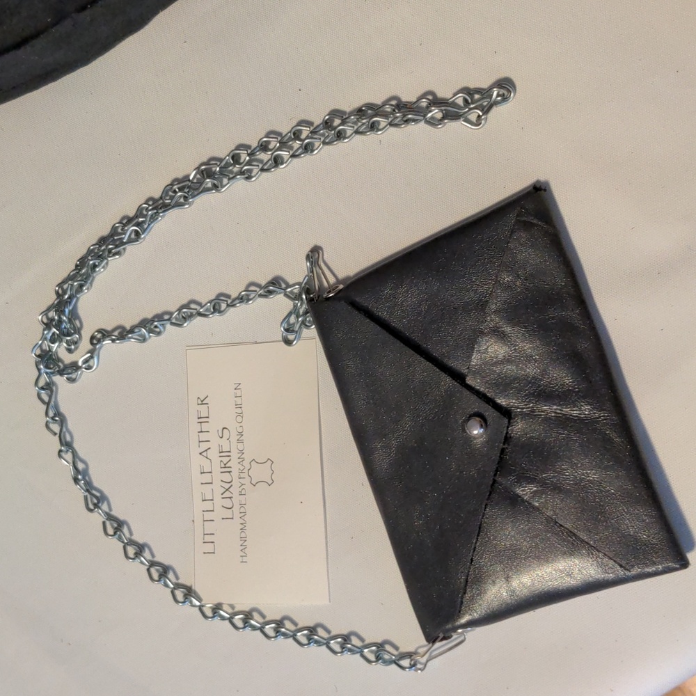 Handmade Genuine Leather Envelope Pouch Metallic Black Removable 32" Chain